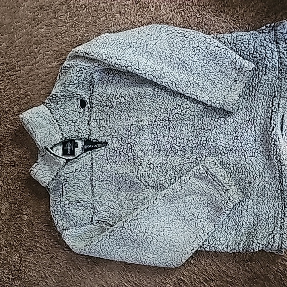 Sherpa Pull Over - image 1